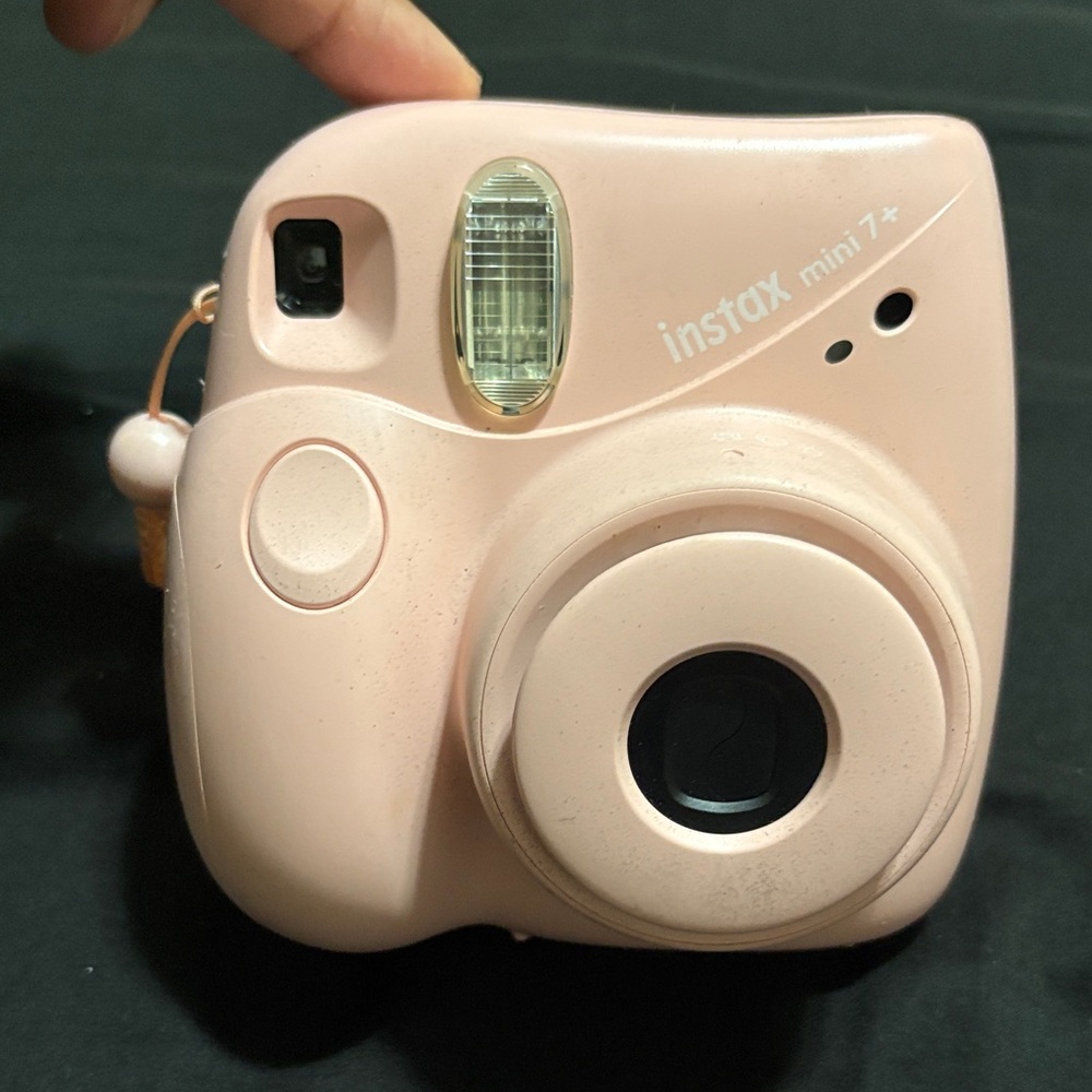 Instax Mini 7+ Blush Pink Instant Camera